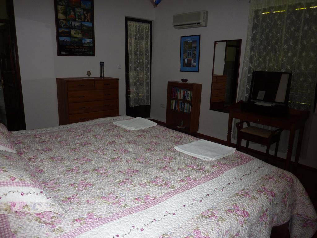 Misafir Evi Hotel Kayakoy Bagian luar foto